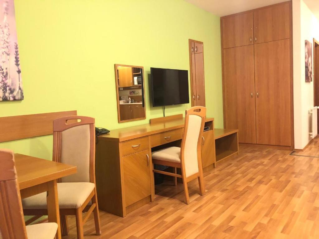 Rosemary Apartmanok, Rose, Lili, Mary1, Mary2 Hajdúszoboszló Extérieur photo